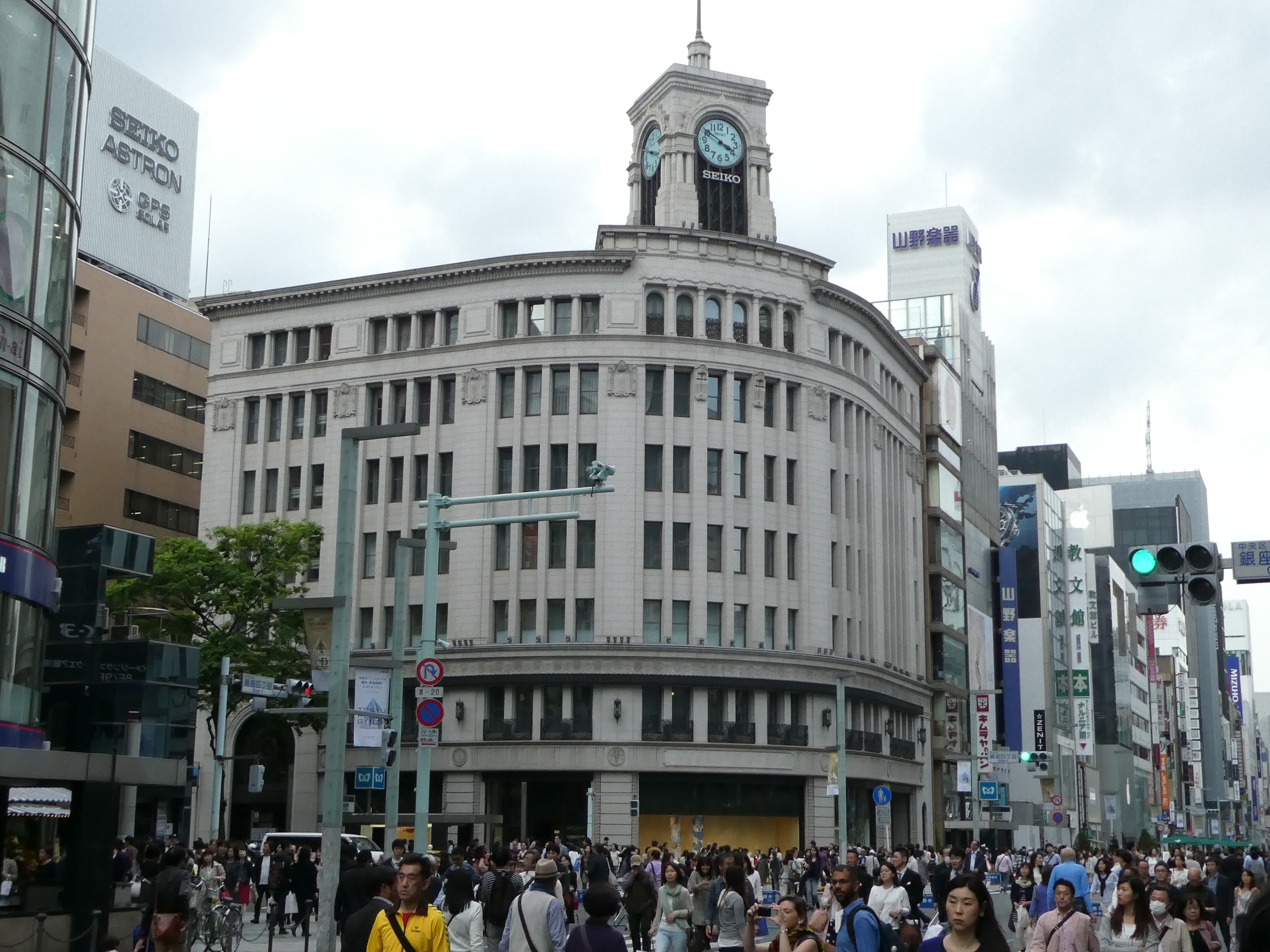 東京都の『銀座』の街をぶらぶら食べ歩き観光