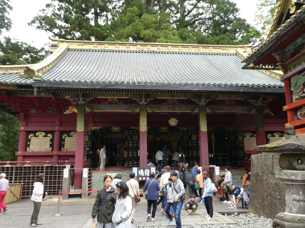 栃木県日光市の「日光東照宮」の「薬師堂」で『鳴龍』の御朱印をいただきました。