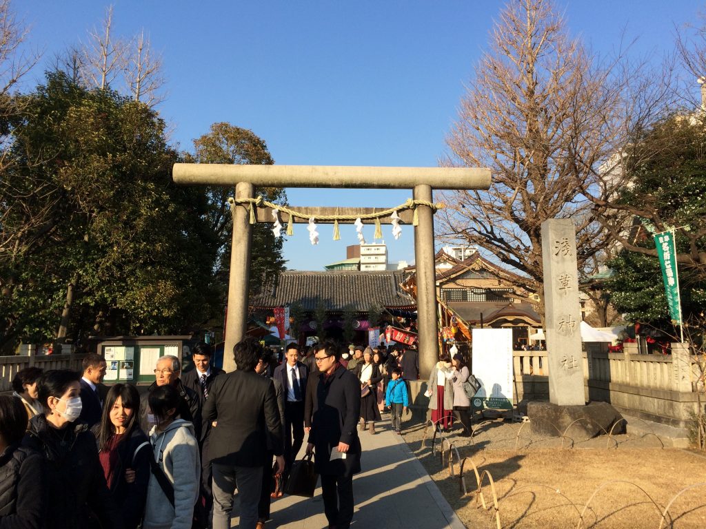 東京都台東区浅草の『浅草神社』で２０１７年「お正月特別御朱印」をいただきました。