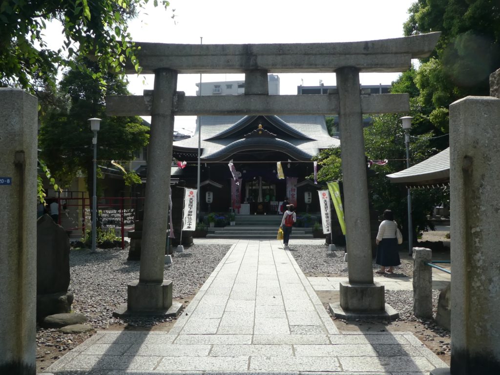東京都大田区大森北の『磐井神社』で５月限定の御朱印をいただきました。